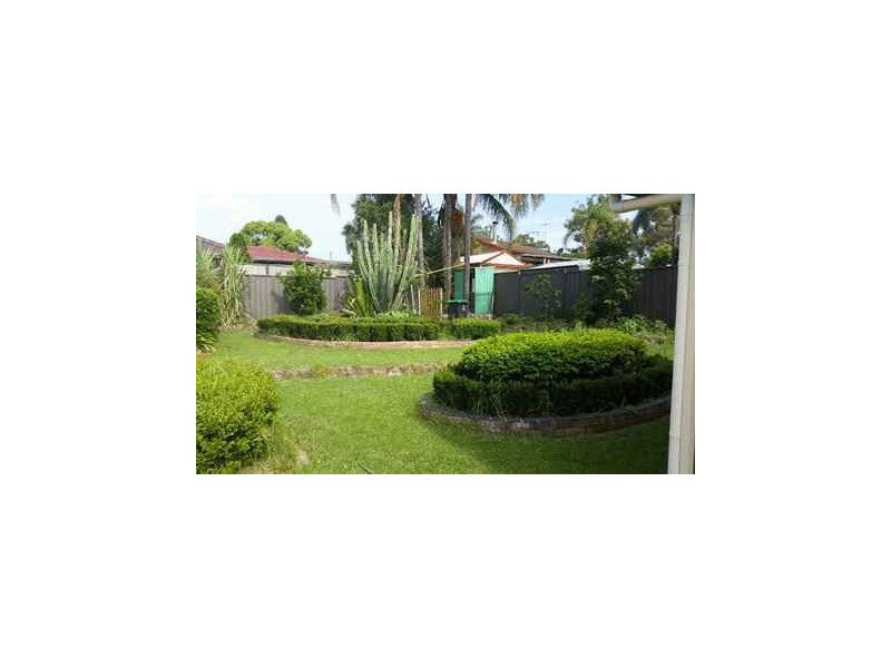 14 Cleeve Place, Cambridge Gardens NSW 2747