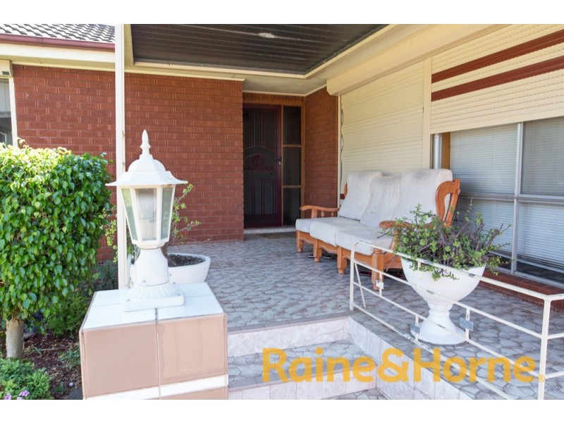 12 Jean Street, Kingswood NSW 2747