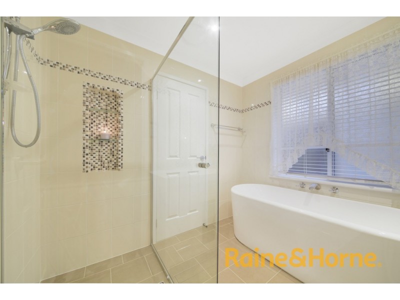 16 Settlers Crescent, Bligh Park NSW 2756