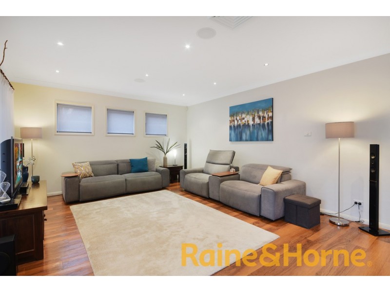 38 Kenneth Slessor Drive, Glenmore Park NSW 2745