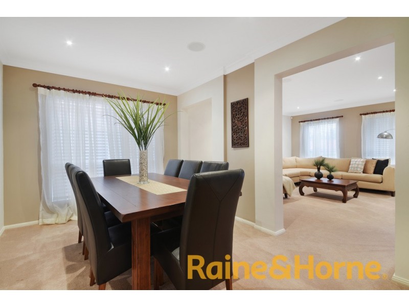 38 Kenneth Slessor Drive, Glenmore Park NSW 2745