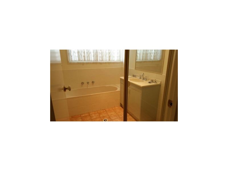 21 Edward Street, Kingswood NSW 2747