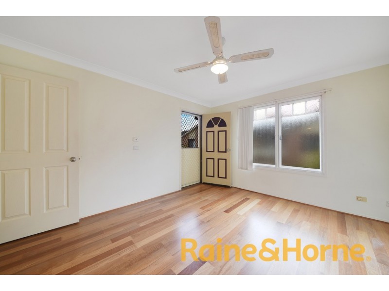 9/9-11 Thurston Street, Penrith NSW 2750