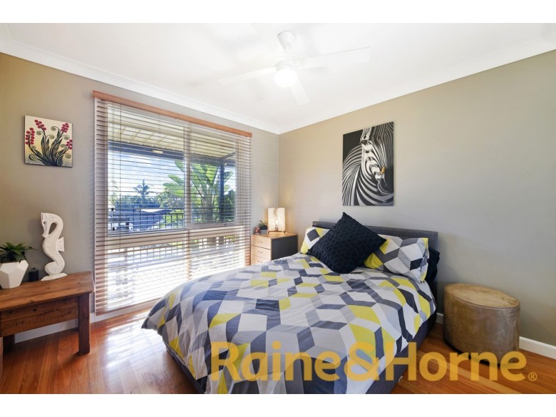 4 Raschke Street, Cambridge Park NSW 2747