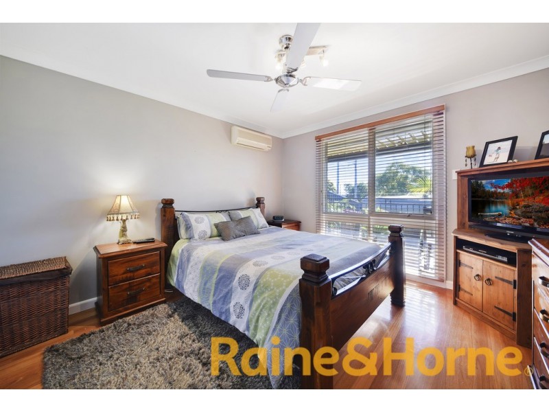 4 Raschke Street, Cambridge Park NSW 2747