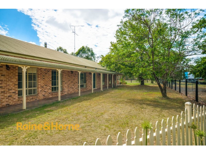 223 Hinxman Road, Castlereagh NSW 2749