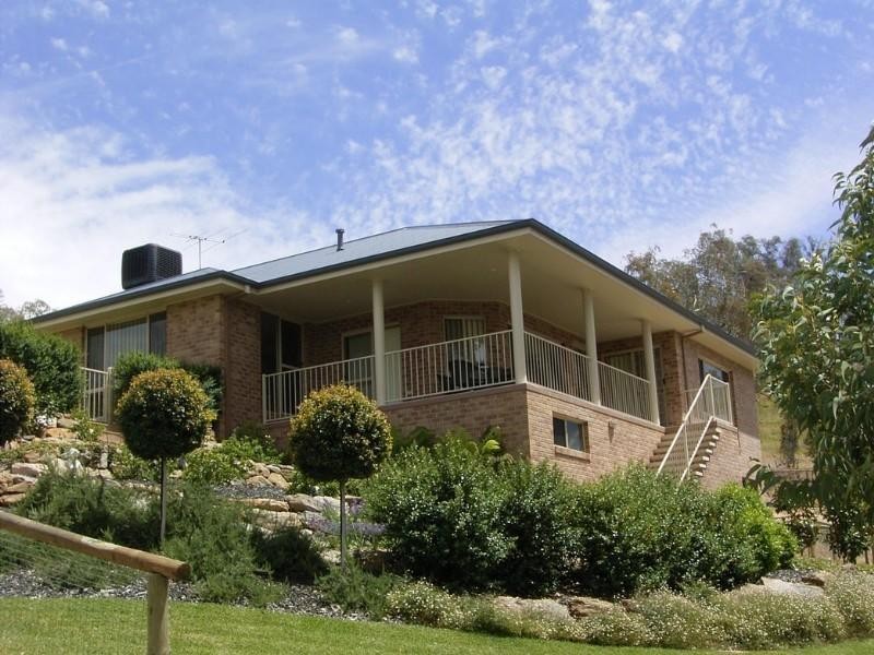 3 Moet Place, Lavington NSW 2641