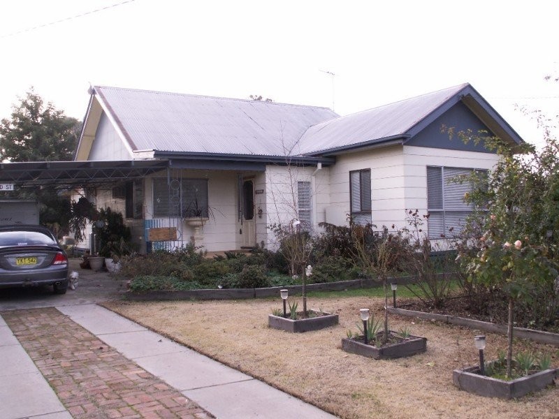 6 Main Street, Gerogery NSW 2642