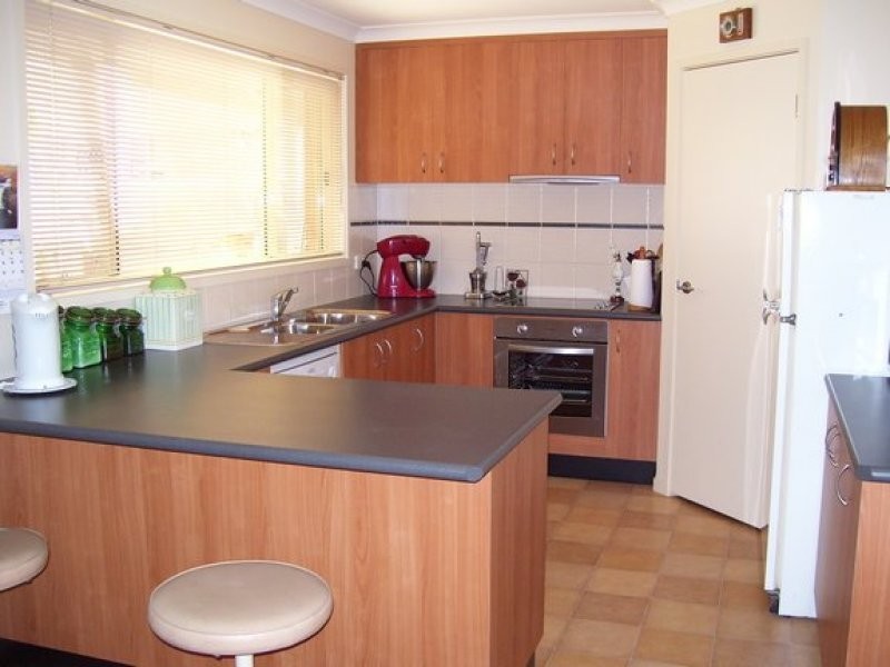 14 Quandong Road, Thurgoona NSW 2640