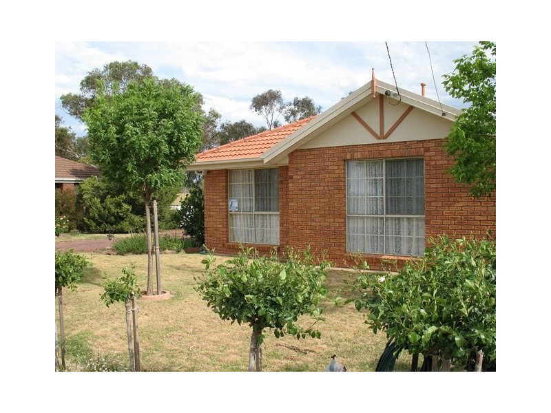 150 Jude Street, Howlong NSW 2643