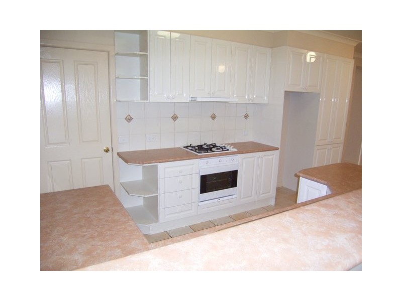 564 Daly Street, Lavington NSW 2641