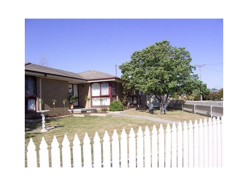 314 Parkland Crescent, Lavington NSW 2641
