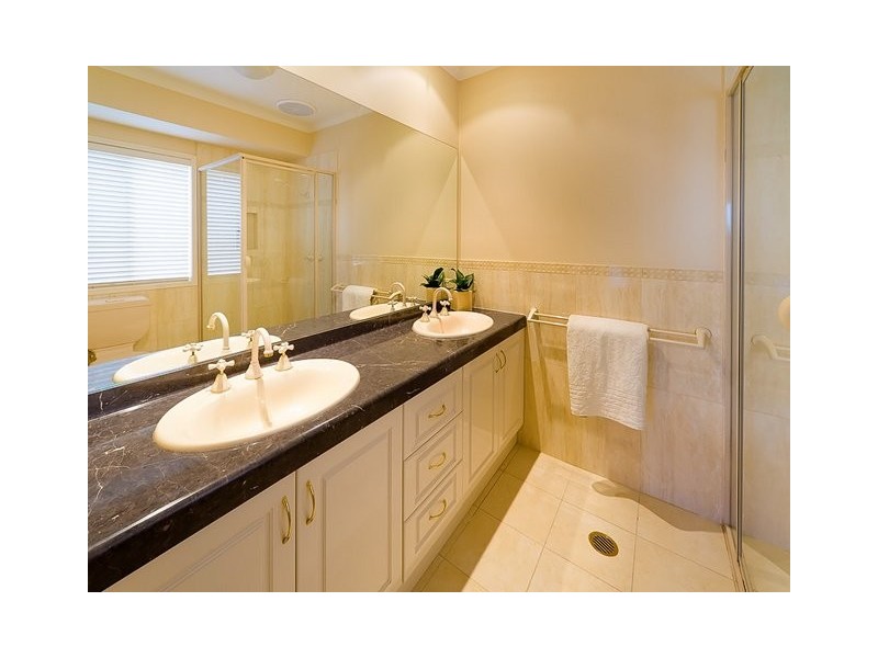 155 Newton Circuit, Thurgoona NSW 2640