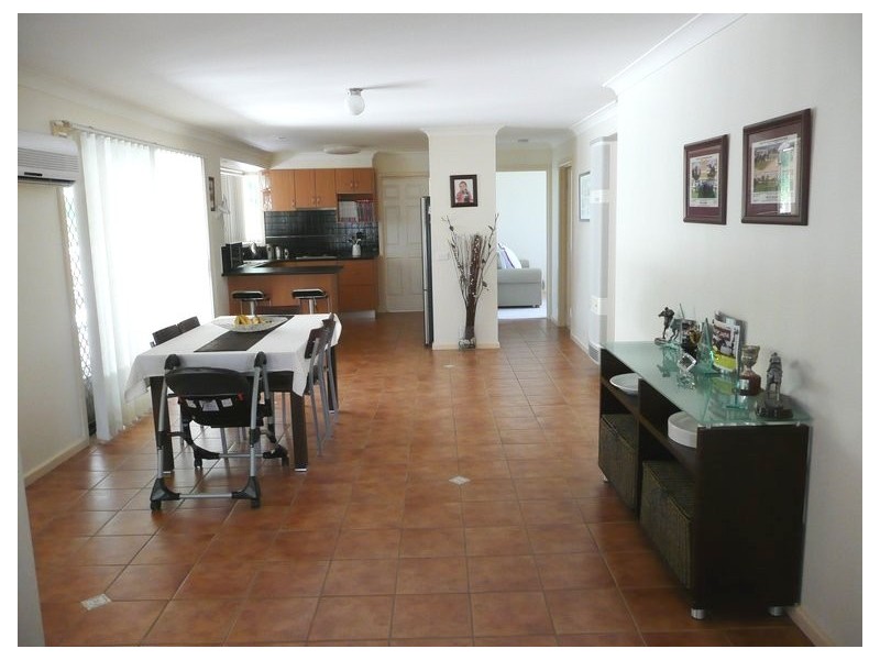 6 Meyer Place, Thurgoona NSW 2640