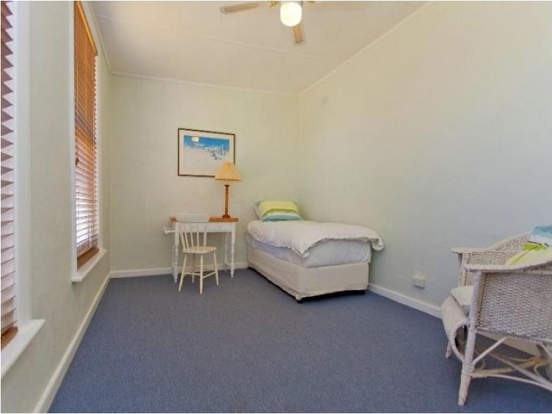 450 Reid Avenue, Lavington NSW 2641