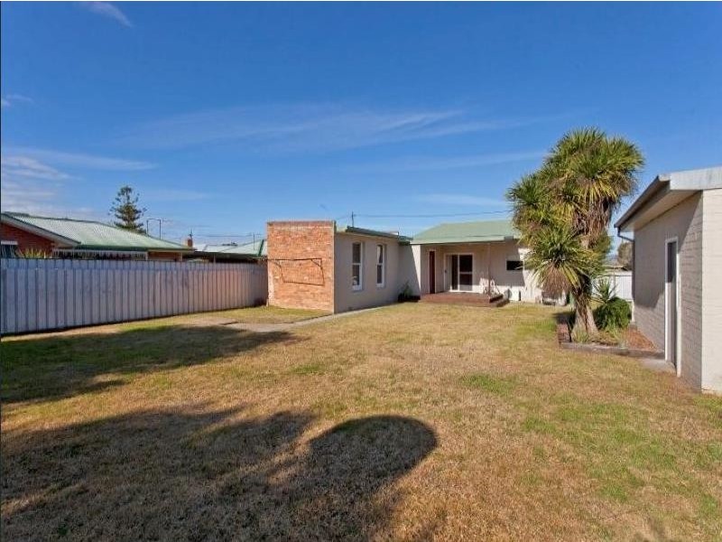 450 Reid Avenue, Lavington NSW 2641