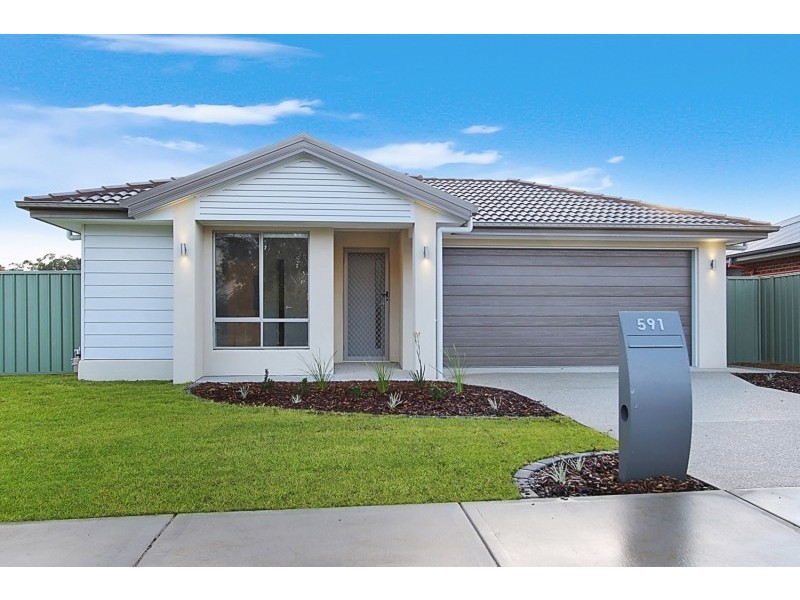 591 Chant Street, Lavington NSW 2641