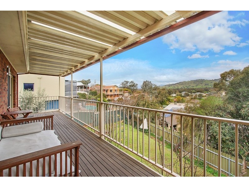 273 Bimbadeen Avenue, East Albury NSW 2640