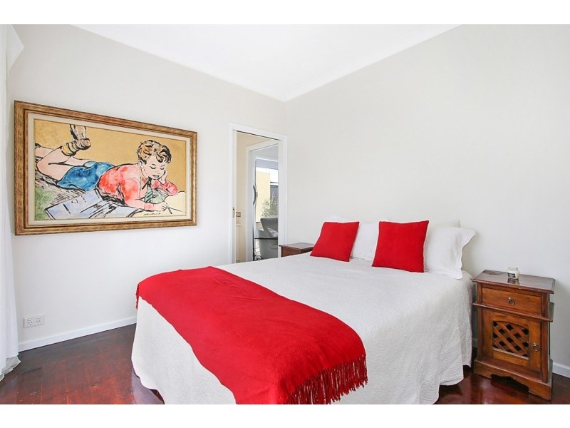 273 Bimbadeen Avenue, East Albury NSW 2640