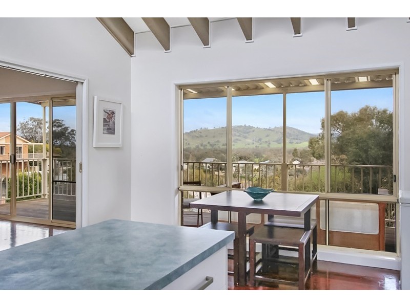 273 Bimbadeen Avenue, East Albury NSW 2640