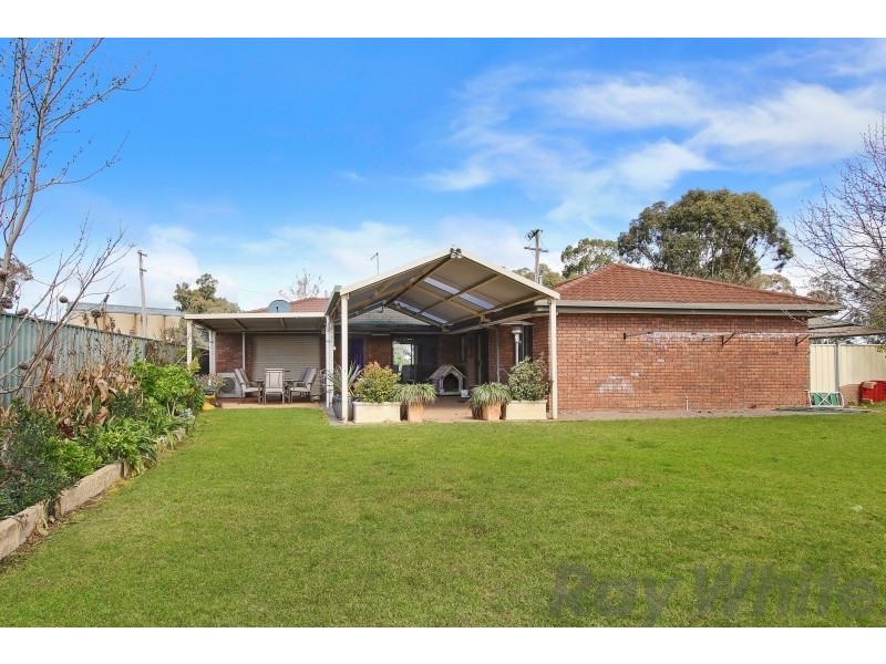 2 Victoria Street, Walla Walla NSW 2659