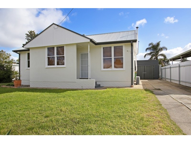 971 Teal Street, North Albury NSW 2640