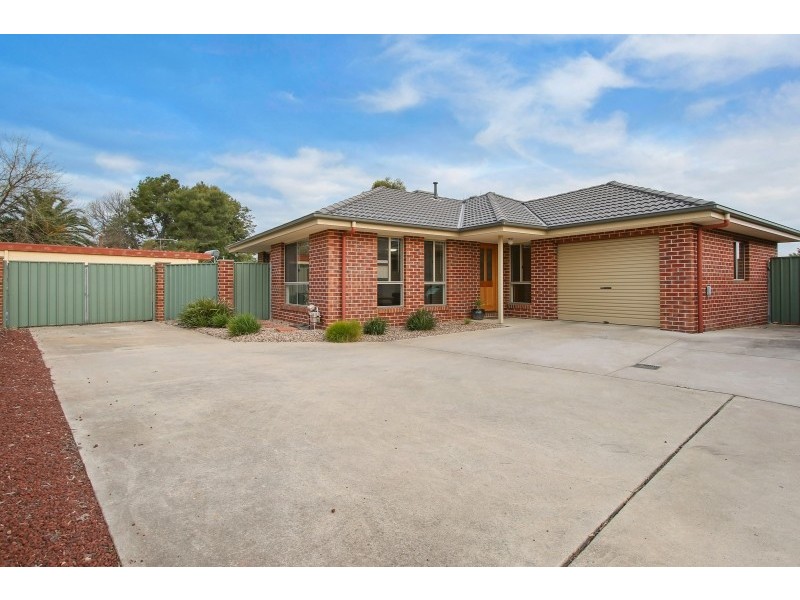 3/576 Hague Street, Lavington NSW 2641