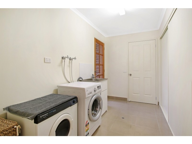 3/576 Hague Street, Lavington NSW 2641