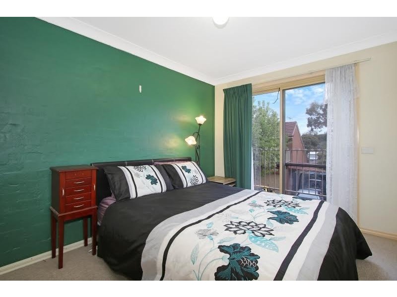 381 Schubach Street, East Albury NSW 2640