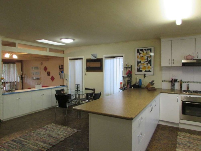 510 Lyne Street, Lavington NSW 2641