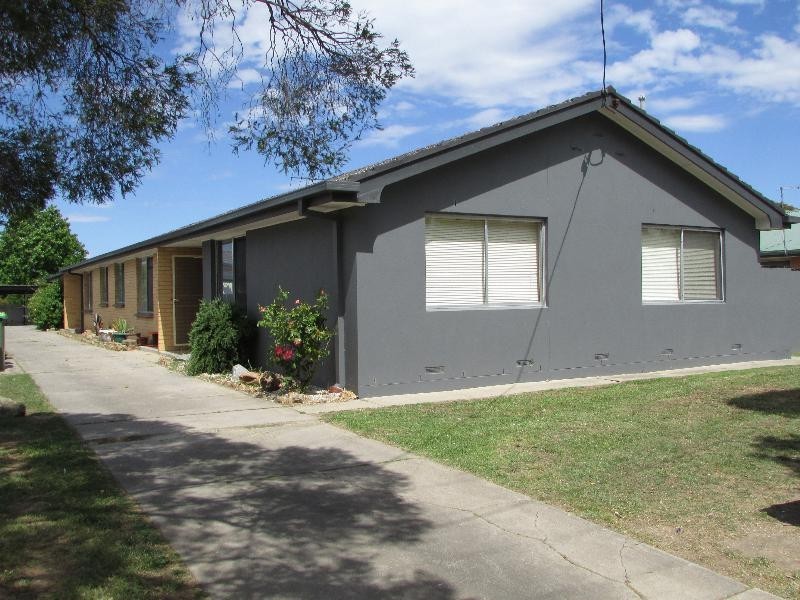 1-4/1050 Caratel Street, North Albury NSW 2640