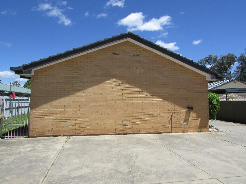 1-4/1050 Caratel Street, North Albury NSW 2640