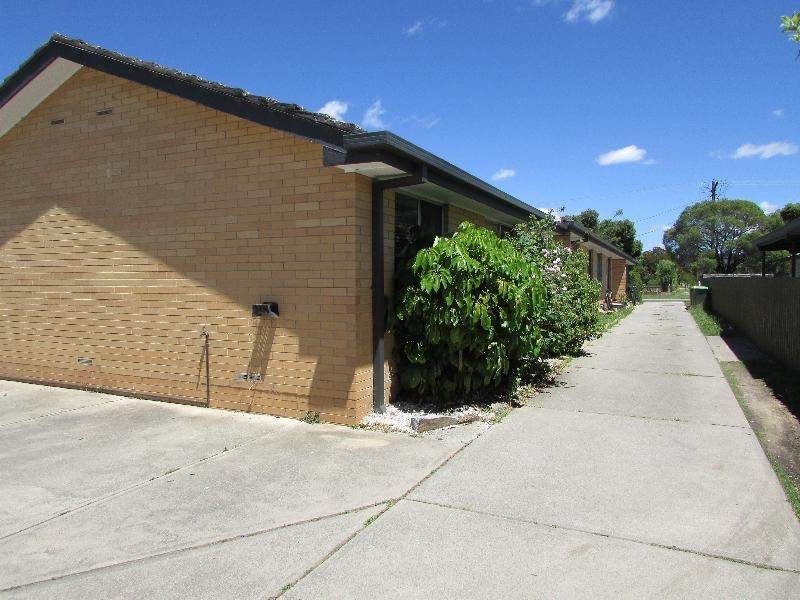 1-4/1050 Caratel Street, North Albury NSW 2640