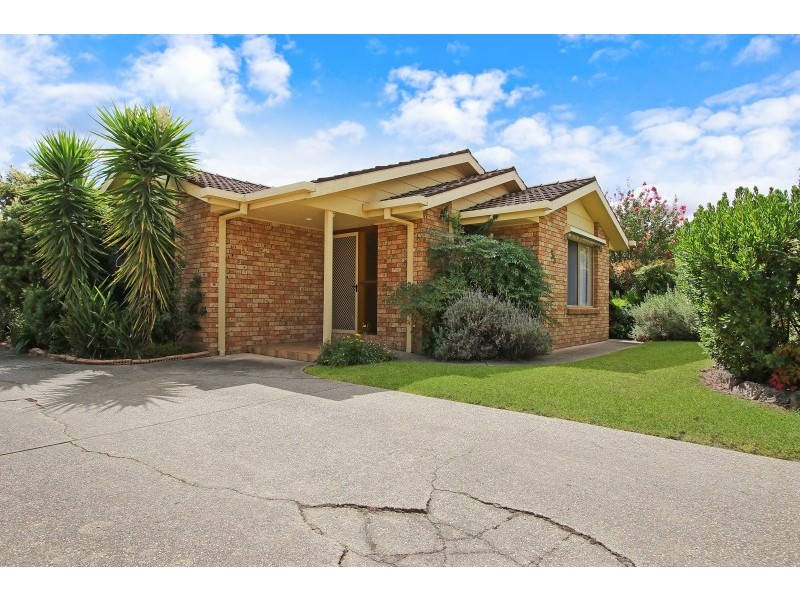 1/35 Condon Place, Lavington NSW 2641