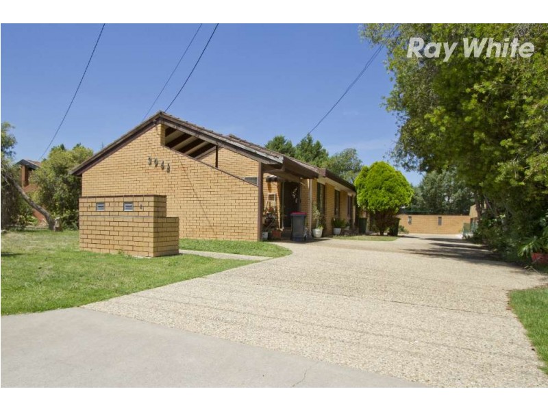 2/396e Ross Circuit, Lavington NSW 2641