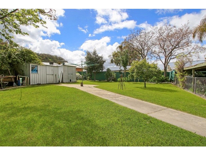 14 Dimbanna Court, Lavington NSW 2641