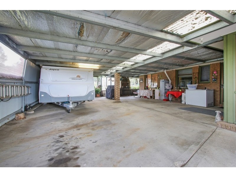 14 Dimbanna Court, Lavington NSW 2641