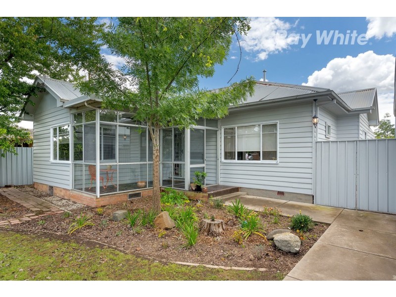 536 Sanders Road, Lavington NSW 2641