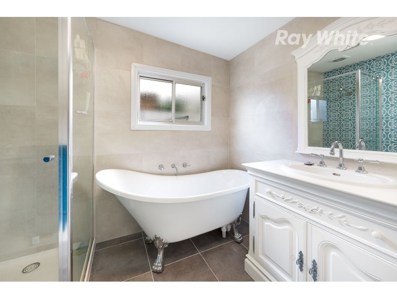 536 Sanders Road, Lavington NSW 2641