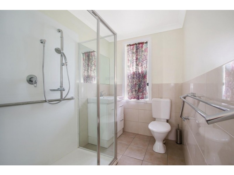 1012 Calimo Street, North Albury NSW 2640