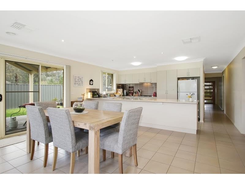 77 Whitebox Circuit, Thurgoona NSW 2640