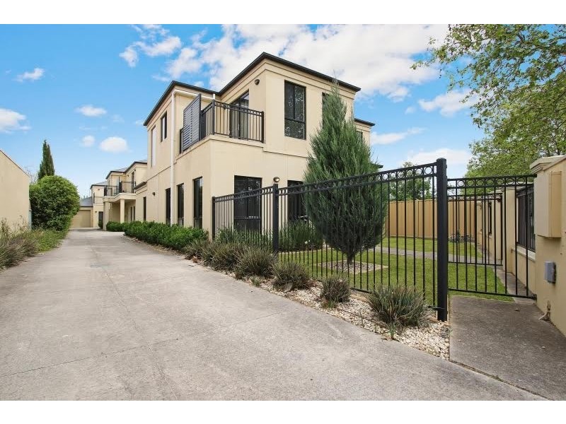 1/379 Urana Road, Lavington NSW 2641