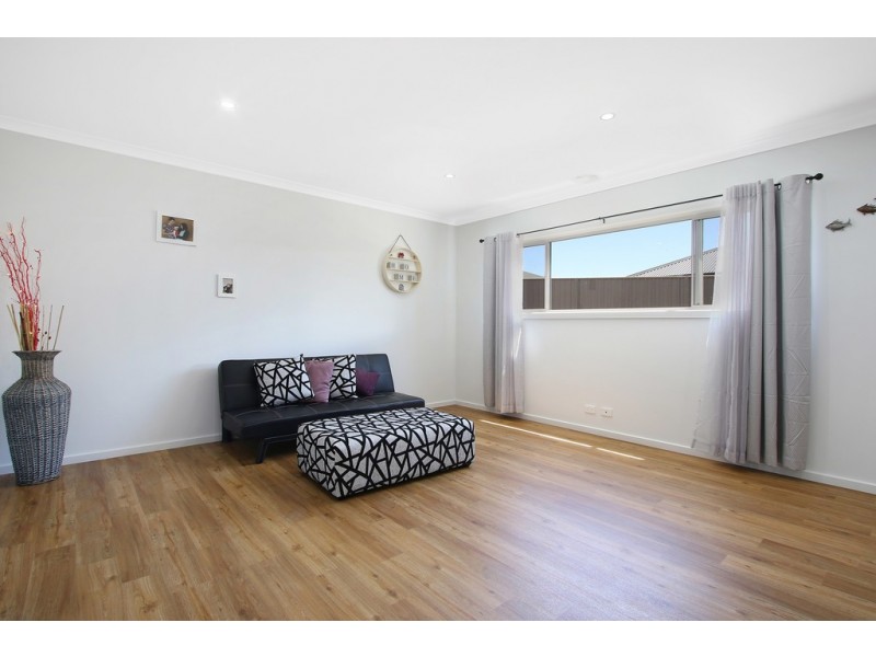 7 Oxley Way, Lavington NSW 2641