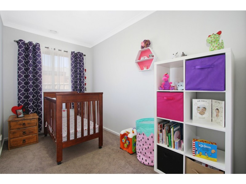 7 Oxley Way, Lavington NSW 2641