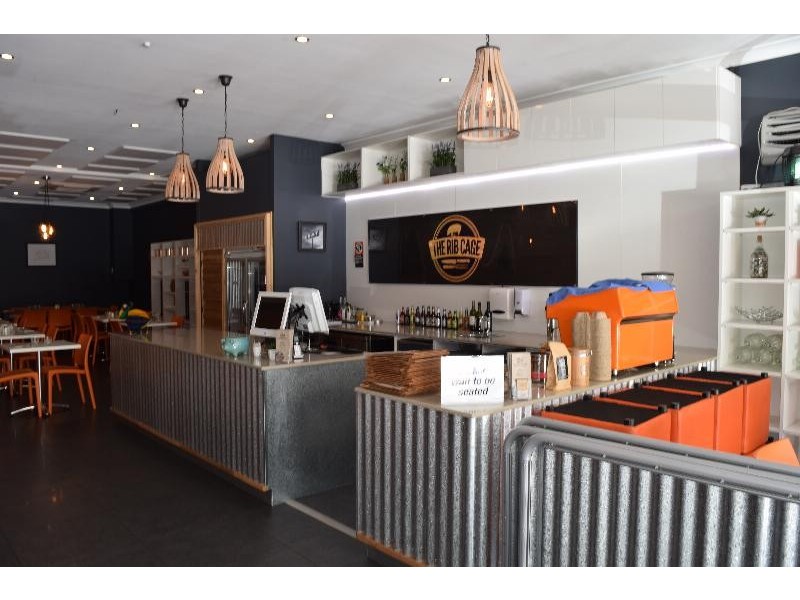 451 Dean Street, Albury NSW 2640