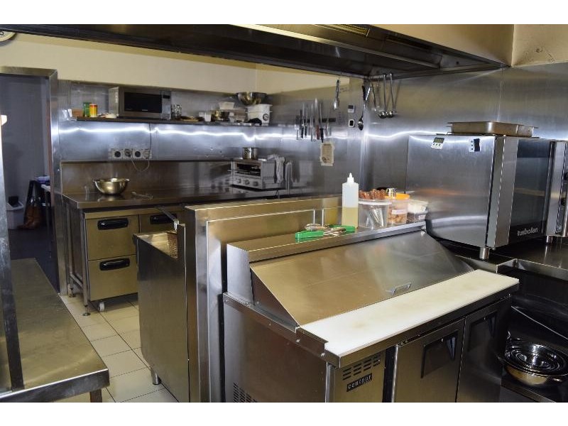 451 Dean Street, Albury NSW 2640