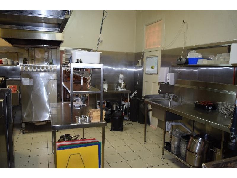 451 Dean Street, Albury NSW 2640