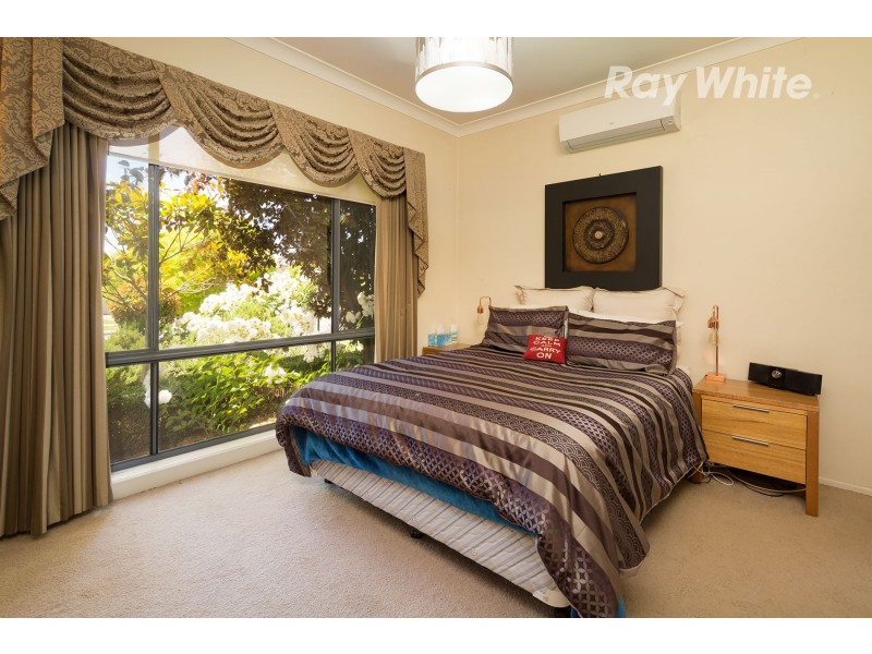 25 Mountford Crescent, East Albury NSW 2640