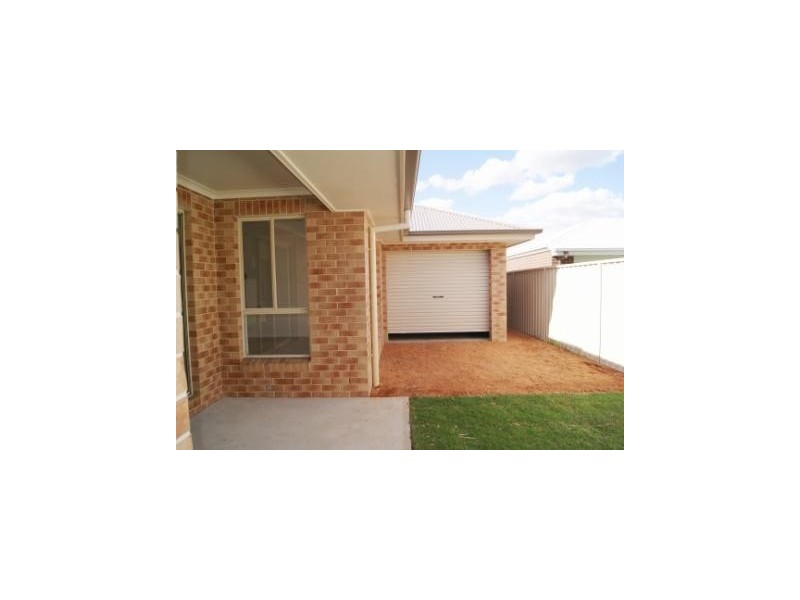 14 Britton Court, Jindera NSW 2642