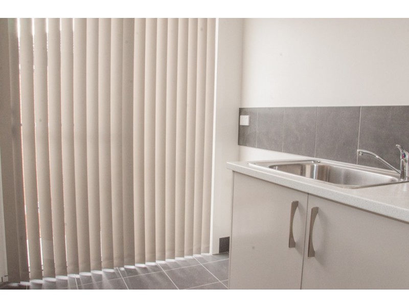 32 Cornwall Avenue, Lavington NSW 2641